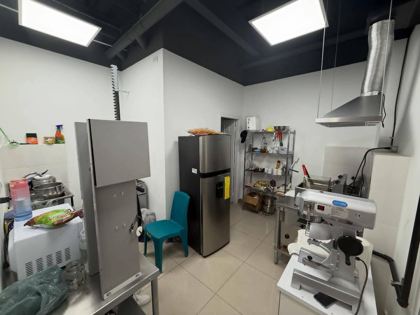 Alquiler: Col. Las America en Plaza Valencia