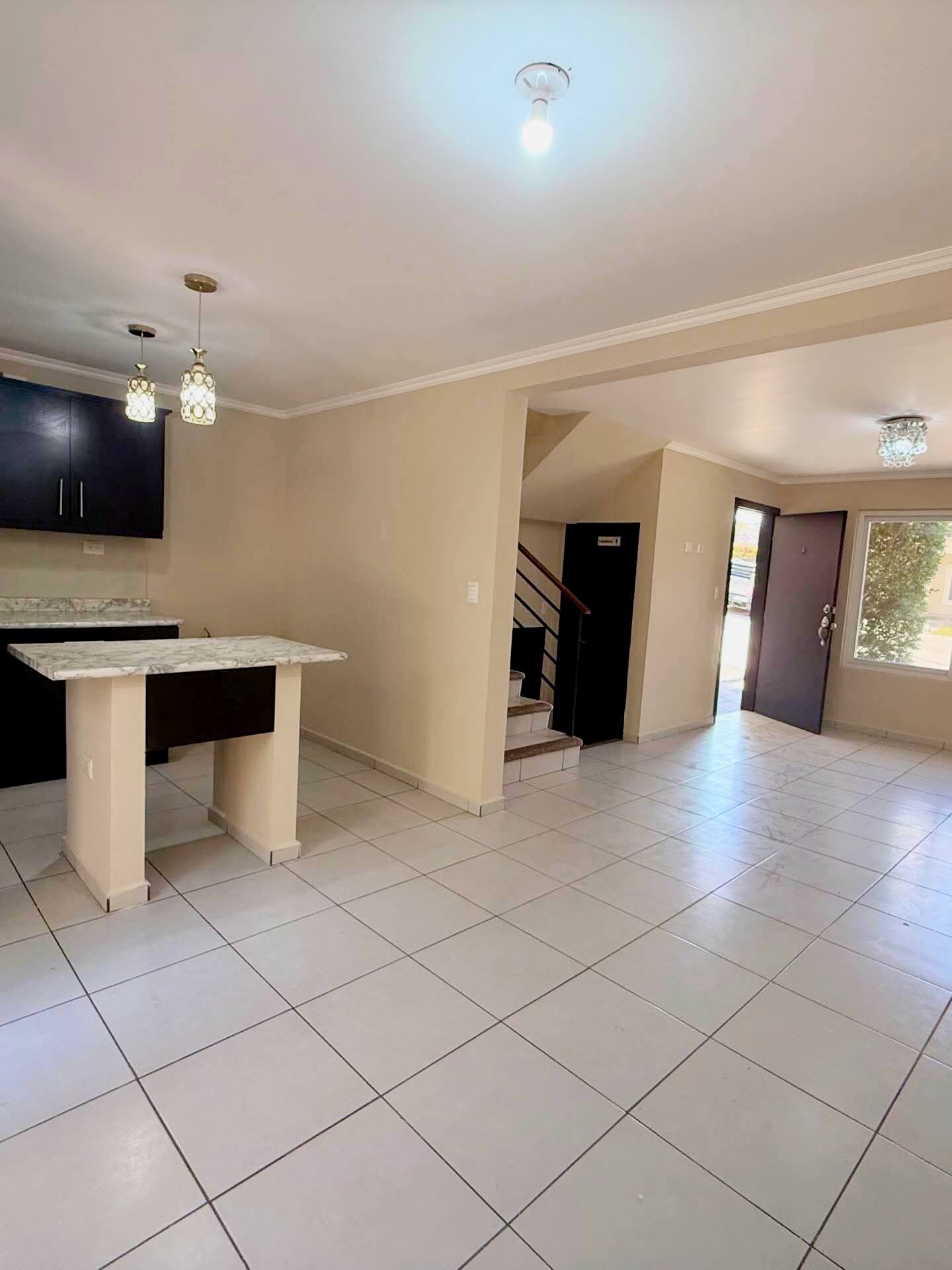 Venta: Res. El Sauce/ BRE1-VCC19