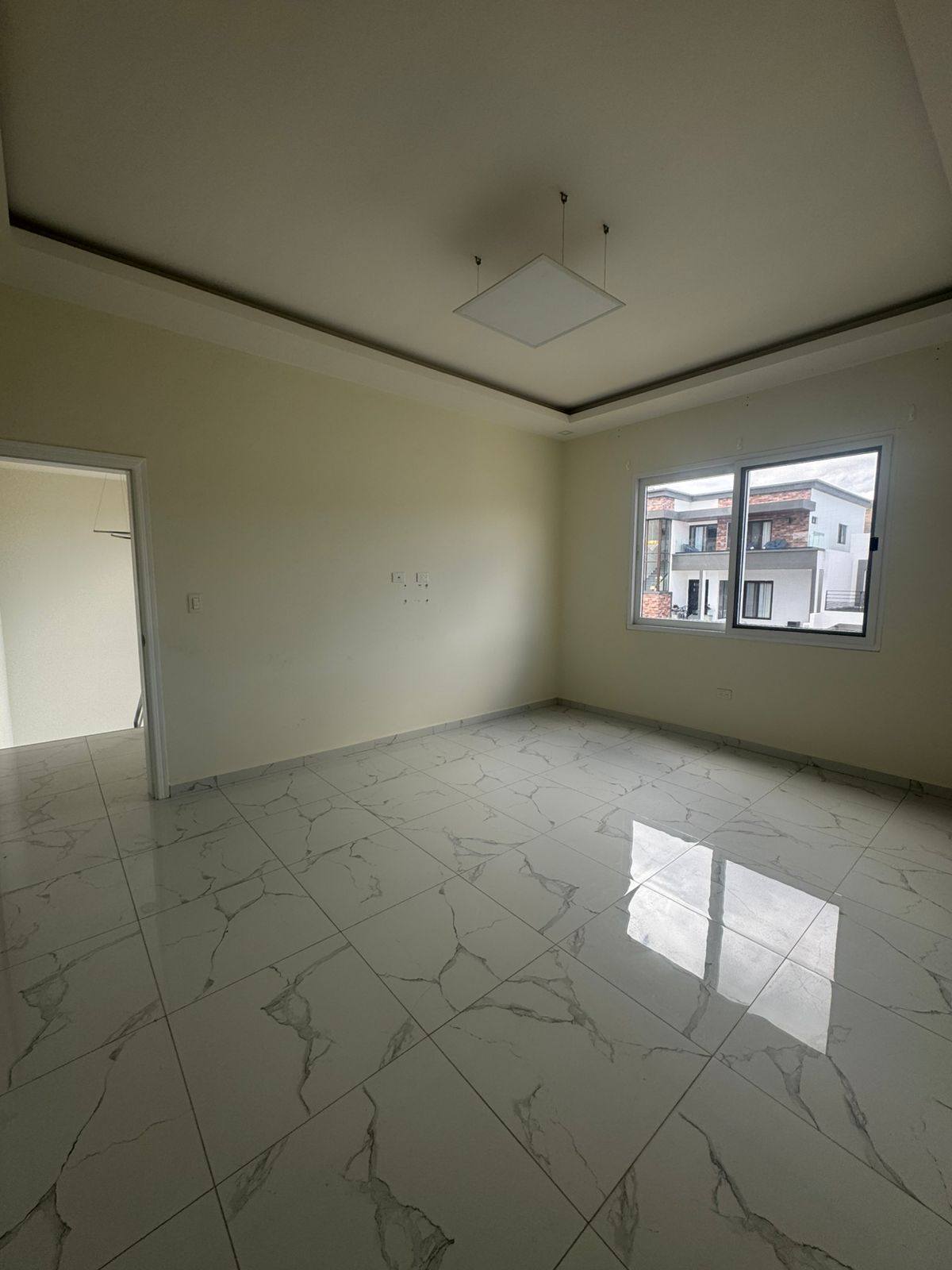 Alquiler: Res. El Sauce, Villa Napoleones/ BRJ1-ACC6