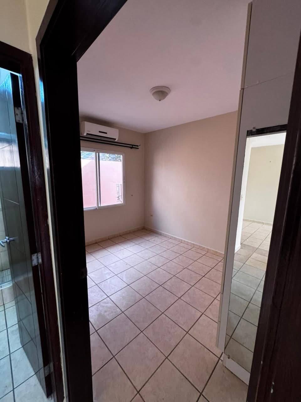 Alquiler: Res. Villas del Real, Villa los Laureles/ BRE1-ACC8