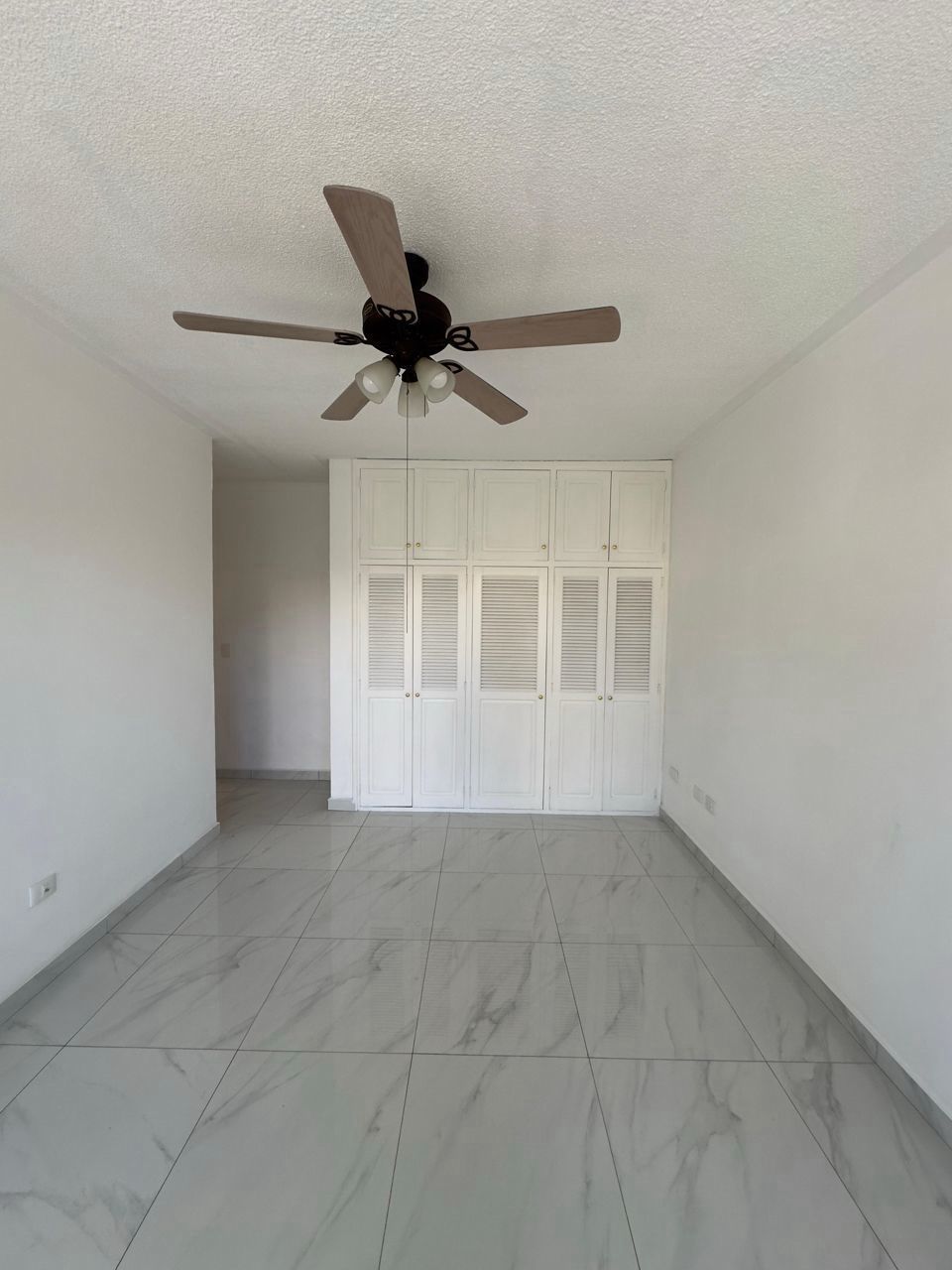 Alquiler: Res. Lomas del Guijarro