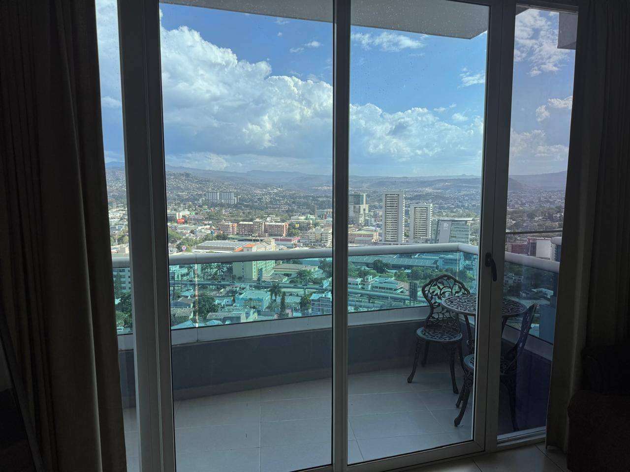 Alquiler: Res. Lomas del Gijarro, Edf. Atena