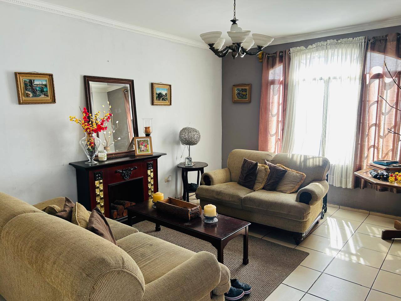 Venta: Res. Roble Oeste