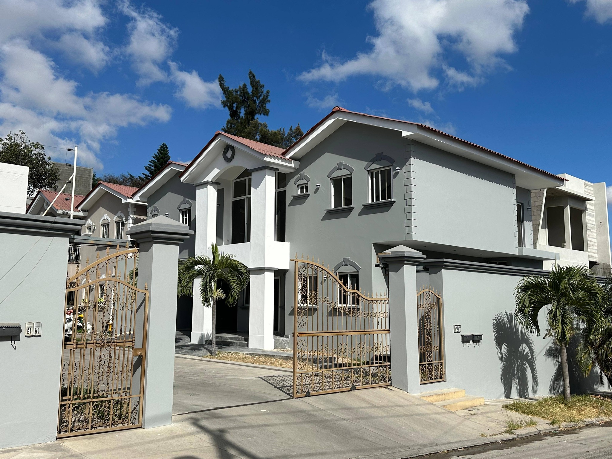 Venta: Agua Dulce/ Las Hadas