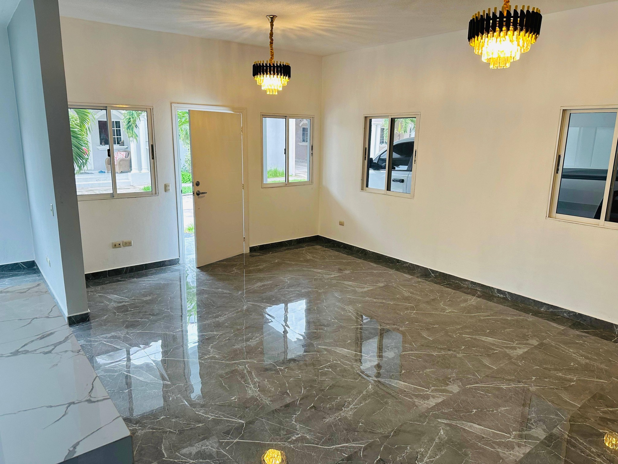 Venta: Agua Dulce/ Las Hadas