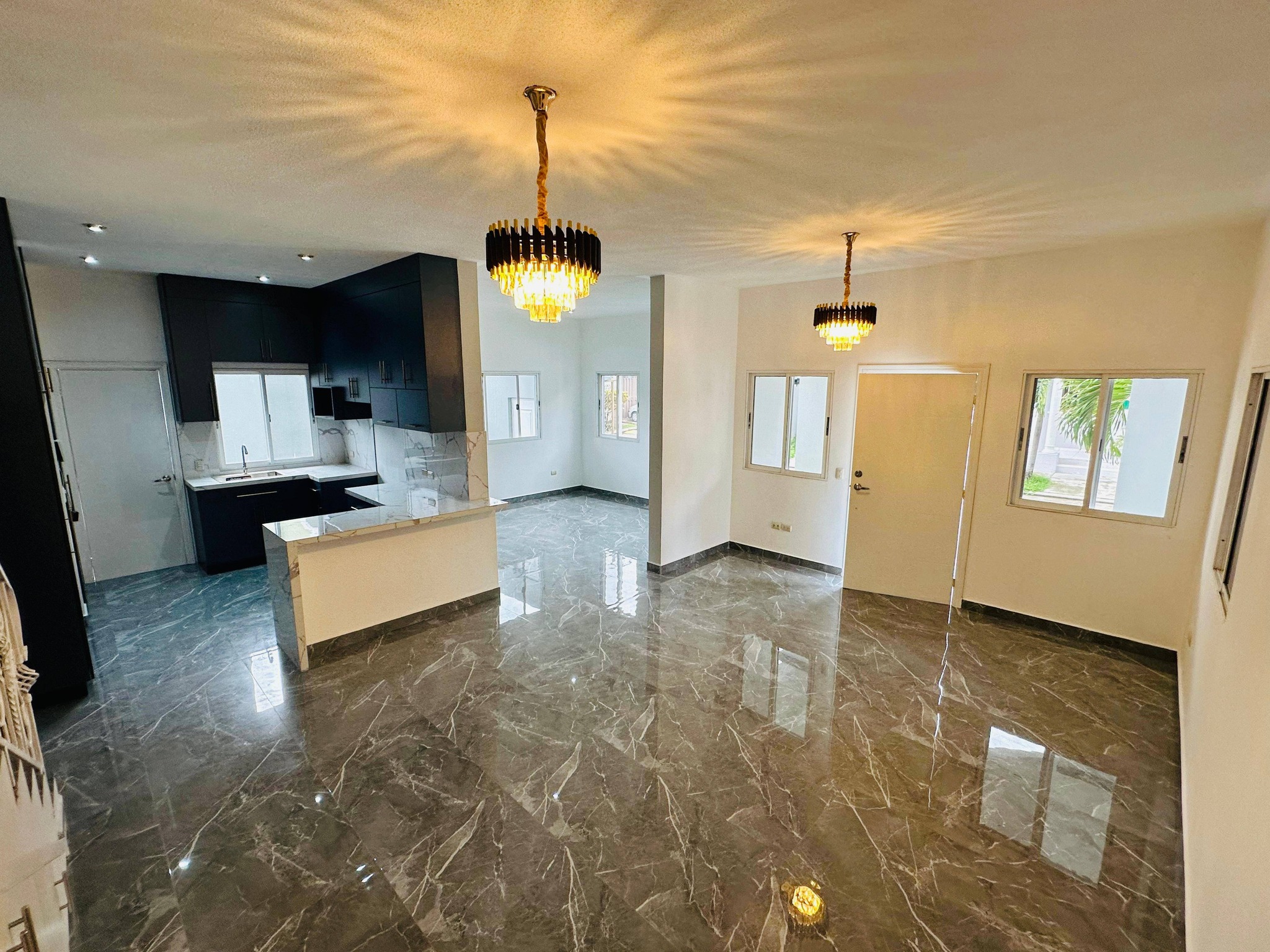 Venta: Agua Dulce/ Las Hadas