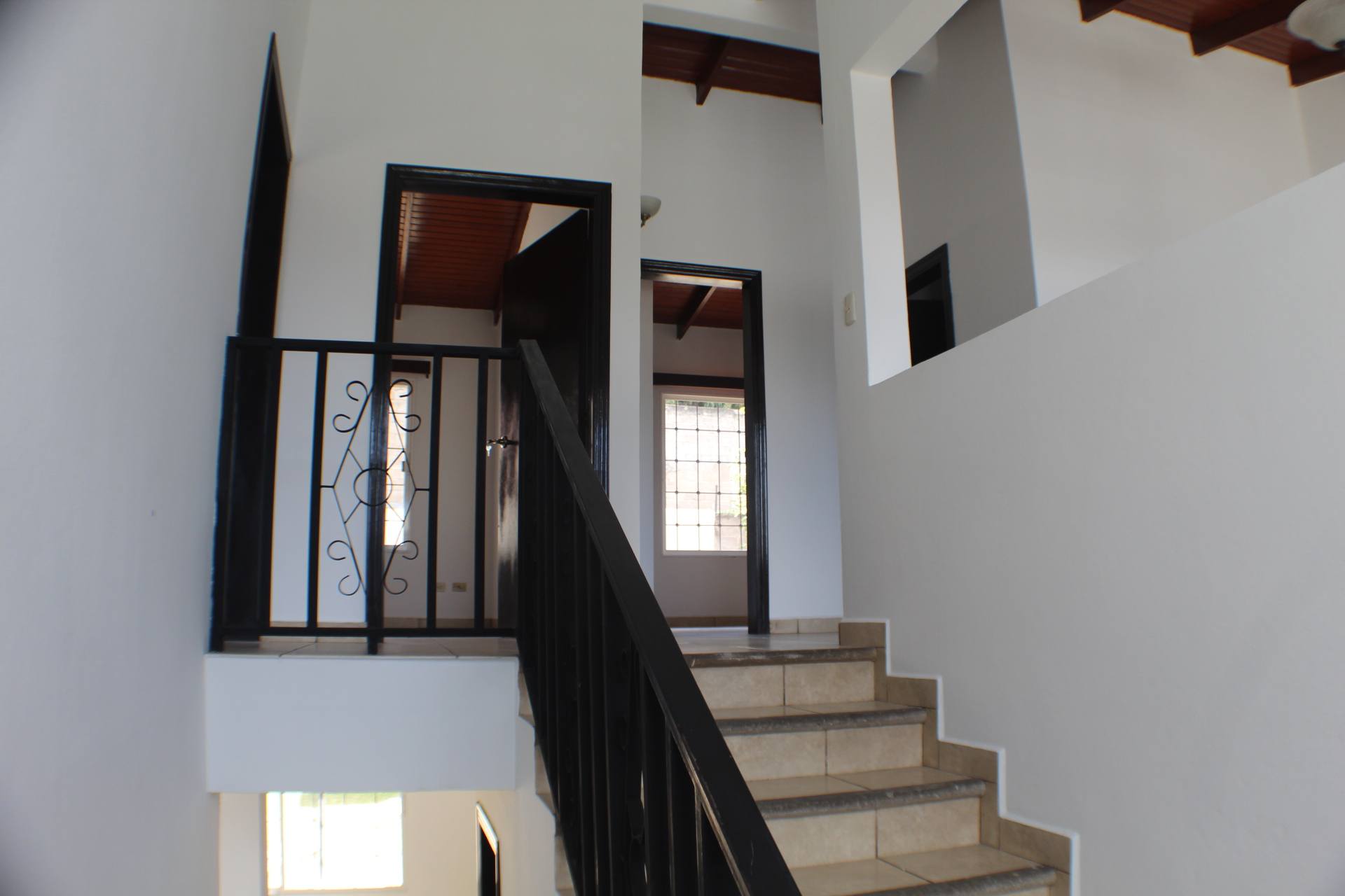 Venta: Res. Las Hadas