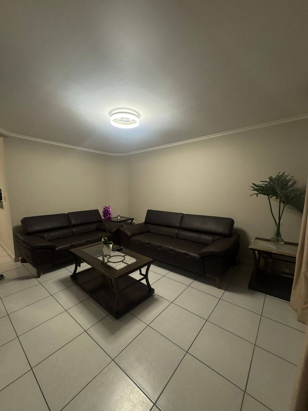 Alquiler: Res. El Sauce,.