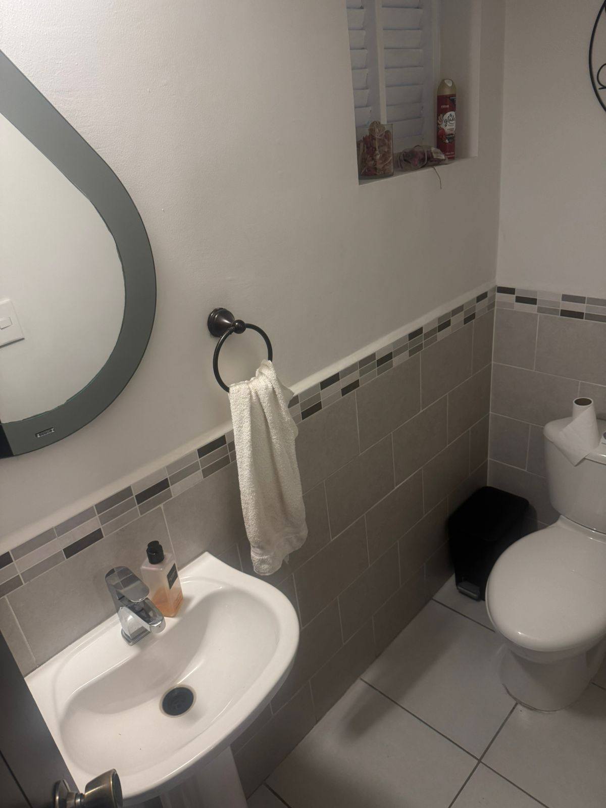 Alquiler: Res. El Sauce,.