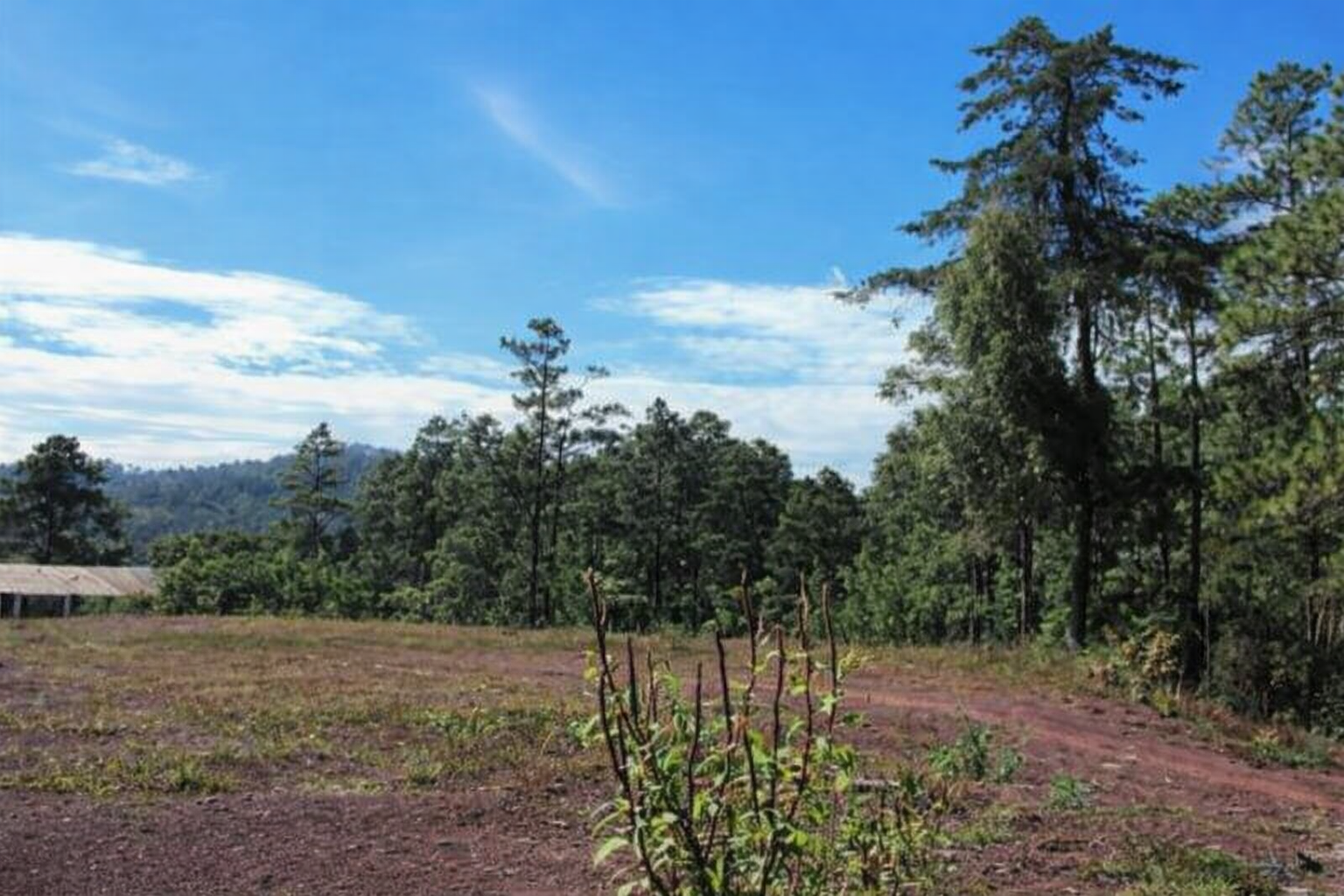 Venta: Res. Zarabanda, Villa Los Pinares.