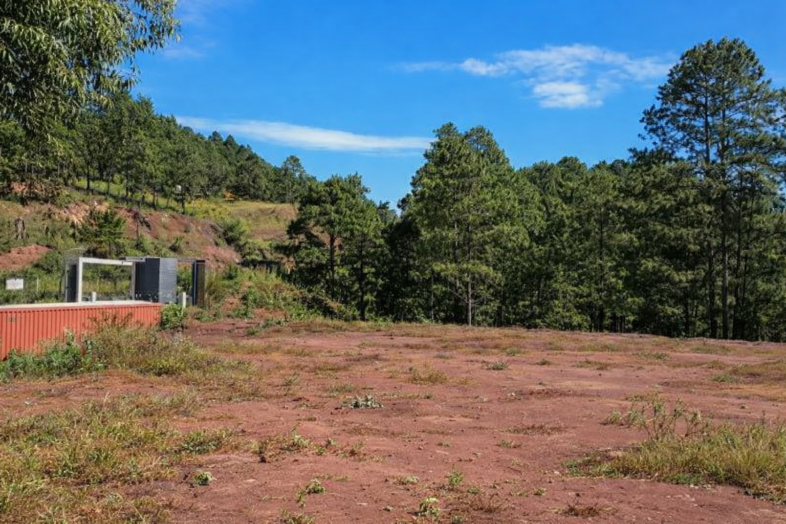 Venta: Res. Zarabanda, Villa Los Pinares.