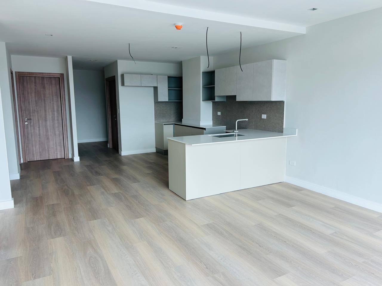 Alquiler: Col. Loma Linda Norte, Torre Avalon